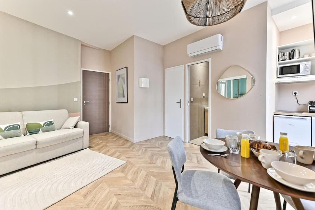Appartement Proche Parc Monceau - III ปารีส ภายนอก รูปภาพ
